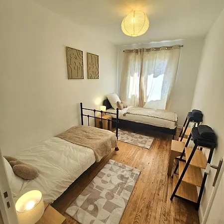 Japandi, T3 Avec Garage, Stade & Hopitaux Apartman